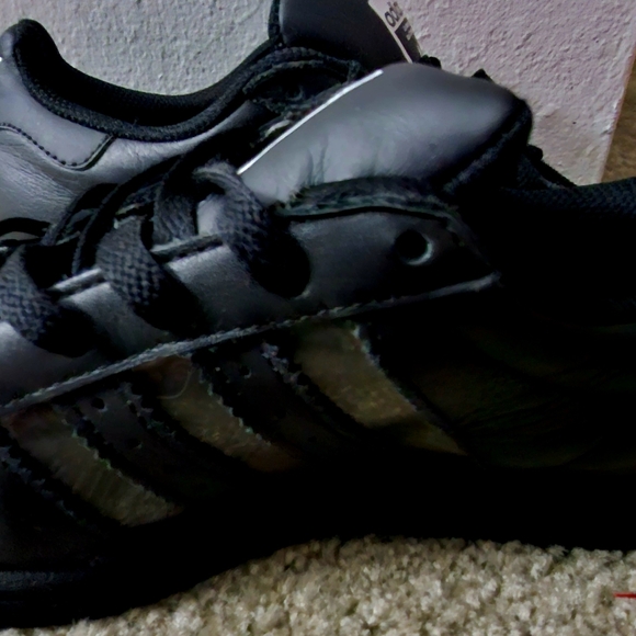 LIKE NEW ADIDAS TRANSPARENT SHELLTOES - Picture 3 of 9